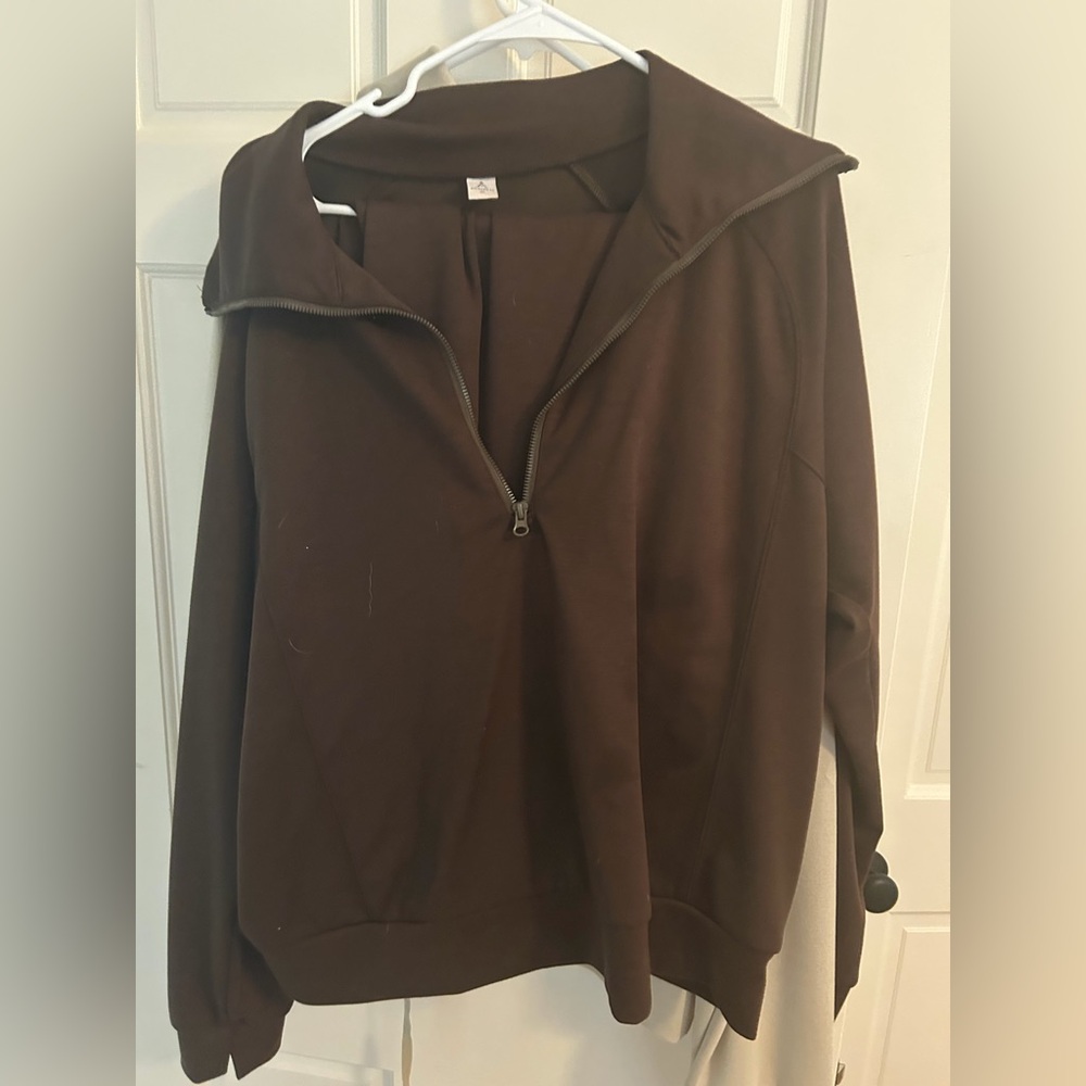 Anrabess Brown Leisure Set